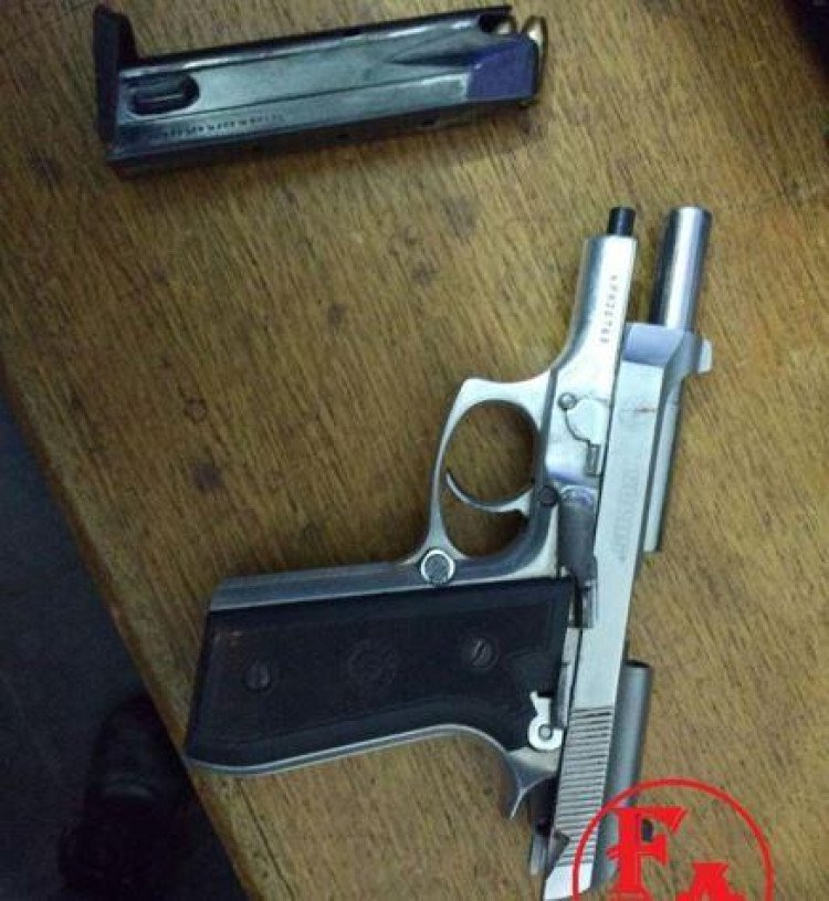 Polícia Militar prende homem armado com pistola 380 em Quatro Marcos