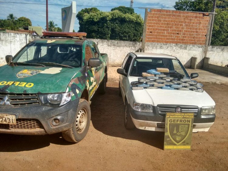 Gefron apreende 27 tabletes de pasta base de cocaína em abordagem na fronteira