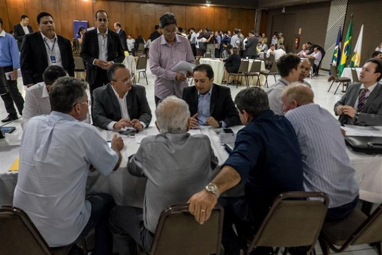 Governo de MT começa plano estadual de desenvolvimento regional