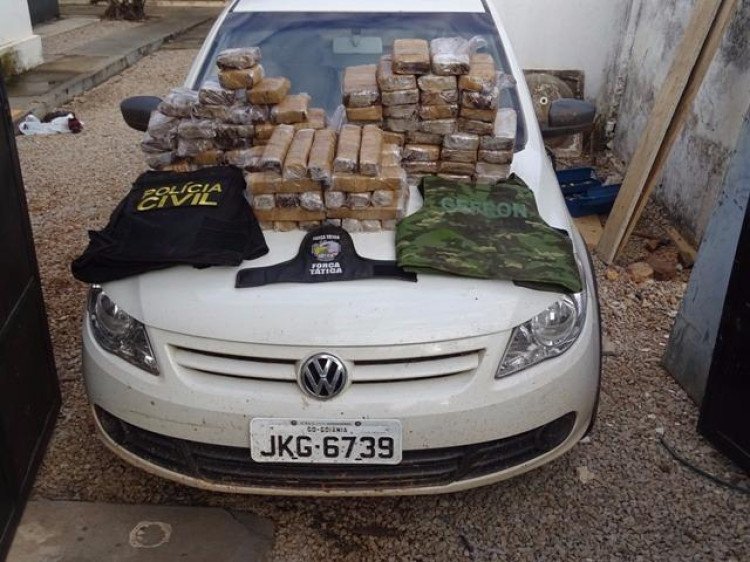 Operação Conjunta entre Gefron e Força Tática do CR6/CR12 e PJC de Araputanga apreendem cerca de 67 quilos de pasta base de cocaína