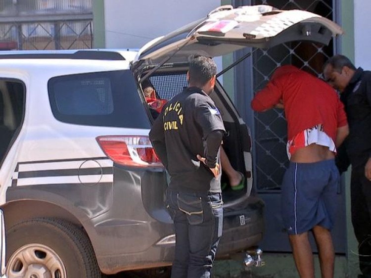 Seis servidores são presos suspeitos de fraude em sistema do Detran-MT