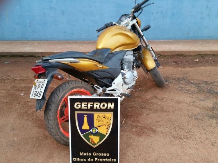 Gefron prende homem que estava em liberdade condicional indo com moto para Bolívi