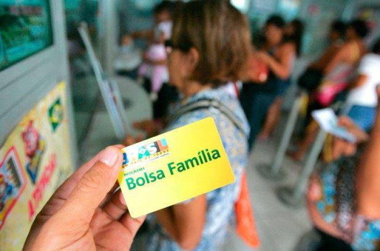 Ministério aponta 1,1 milhão de irregularidades no Bolsa Família