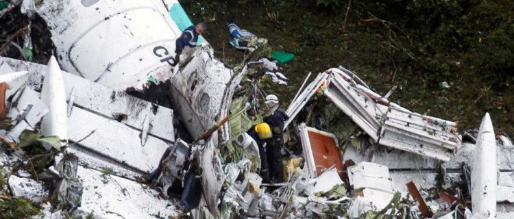 Sobrevivente do voo da Chapecoense explica como se salvou