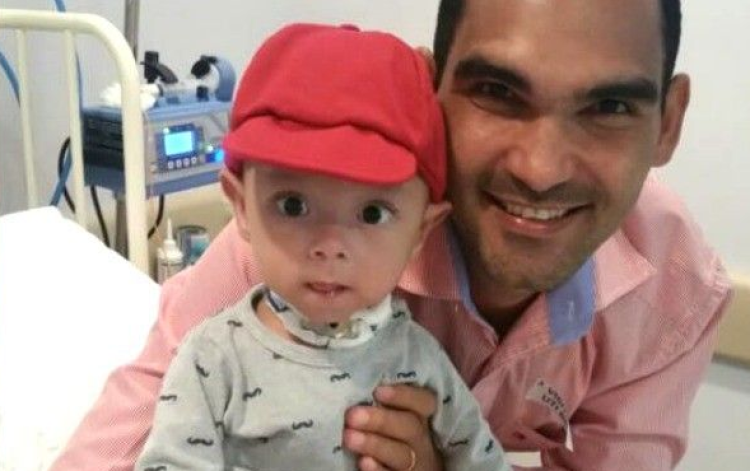 Araputanguense faz bingo de carro para pagar transplante de intestino do filho