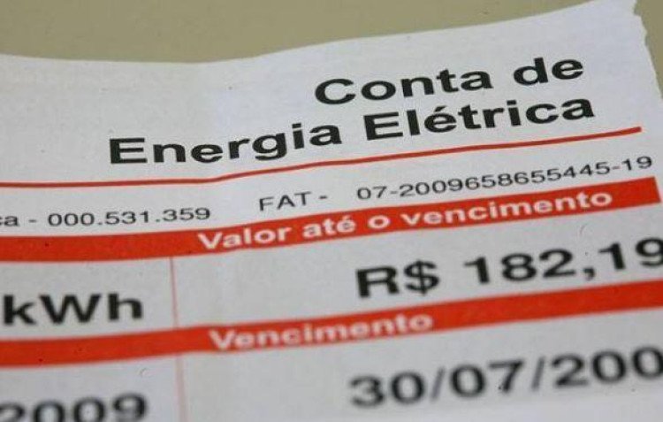 Débitos antigos não autorizam corte de energia