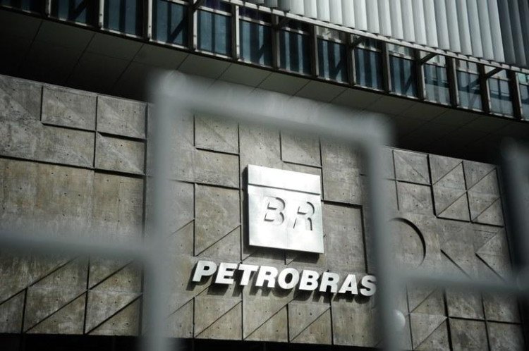 Petrobras reduz preços do diesel e da gasolina nas refinarias