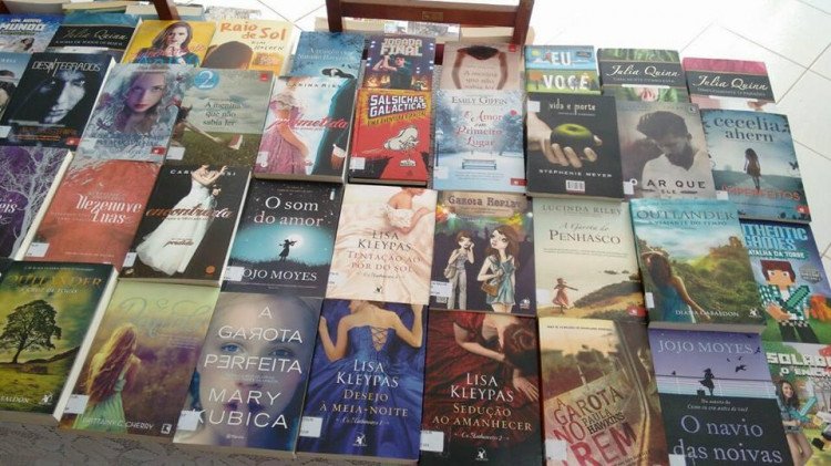 Biblioteca Pública Municipal de Quatro Marcos realiza aquisições de novos livros