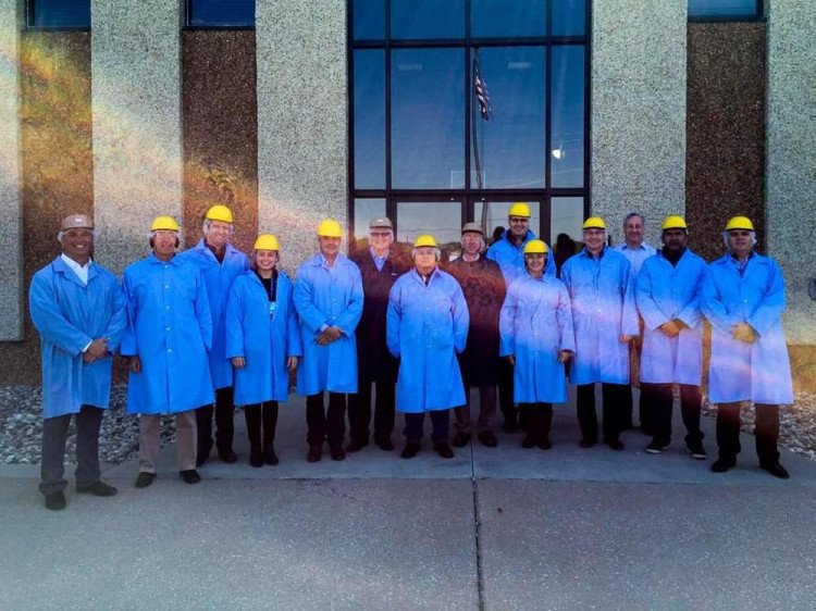 Taques vai aos EUA e busca abertura de mercado para produtos de MT