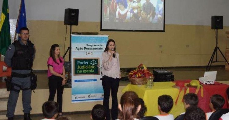 QUATRO MARCOS: Poder Judiciário comemora Dia das Crianças em escolas