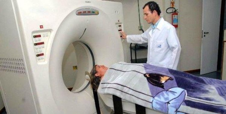 NEM RAIO X: Pacientes da região Oeste  sofre na fila de espera por exames