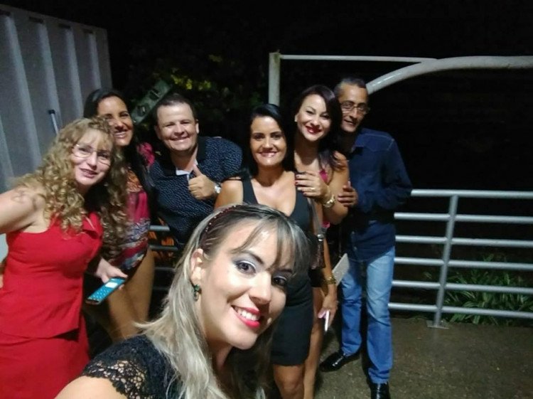 Grupo do whatsapp Jornal do Baba realiza jantar de 2 anos