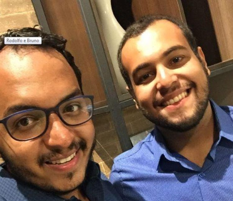 Quatromarquense e cuiabano criam brechó online e vendem roupas por consignação