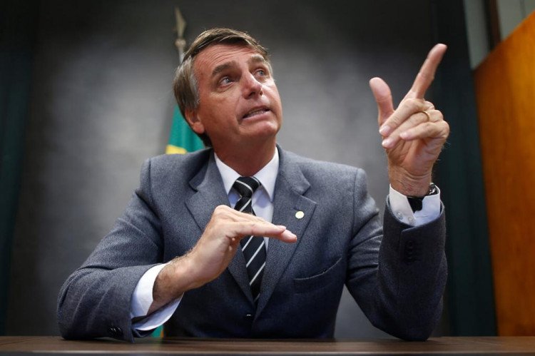 BOLSONARO: Julgamento feito há 30 anos no Tribunal Militar tirou Bolsonaro do anonimato