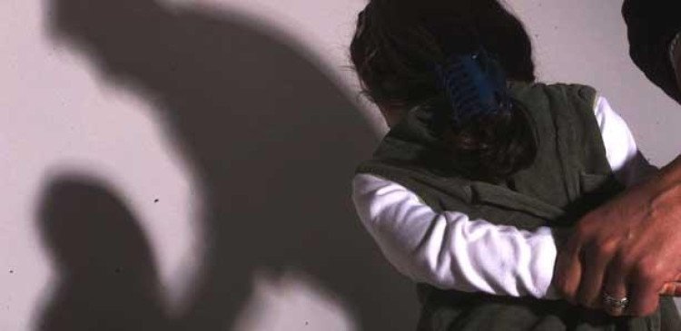 ARAPUTANGA: Menina de 11 anos denuncia companheiro da avó e diz que é alvo de abusos sexuais