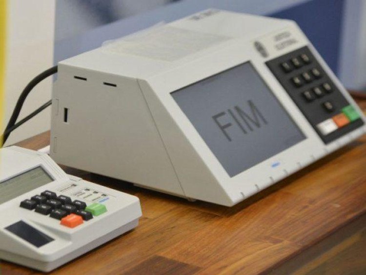 Avalanche de candidaturas  podem deixar região Oeste sem representantes na AL e câmara Federal