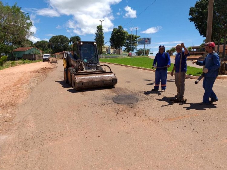Estado atende Ministério Publico  e começa recuperação de MT 175