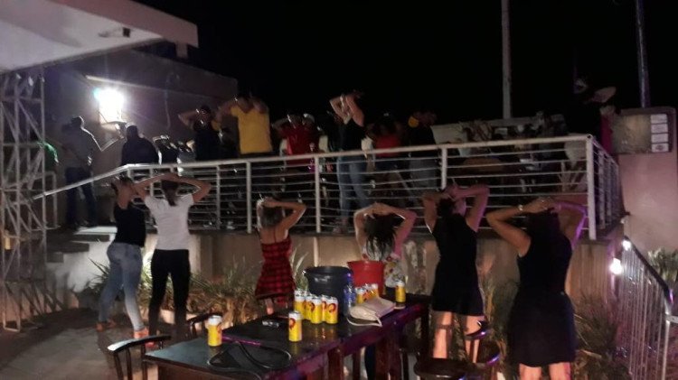 Operação Tempus : PM prende 420 em flagrante, apreende 52 armas e recupera 90 veículos no Estado