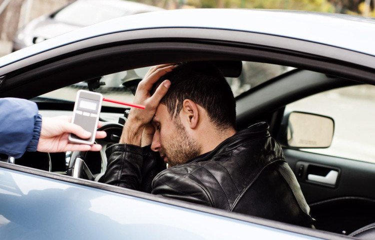 Motorista embriagado é multado em R$ 4,5 mil e pode ter carteira suspensa em MT