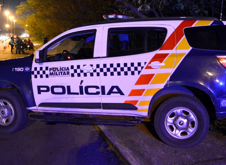 Polícia Militar prende motorista alcoolizada em Quatro Marcos