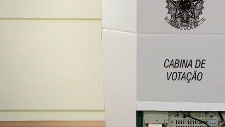 Pandemia do coronavírus acirra discussão sobre adiamento das eleições 2020