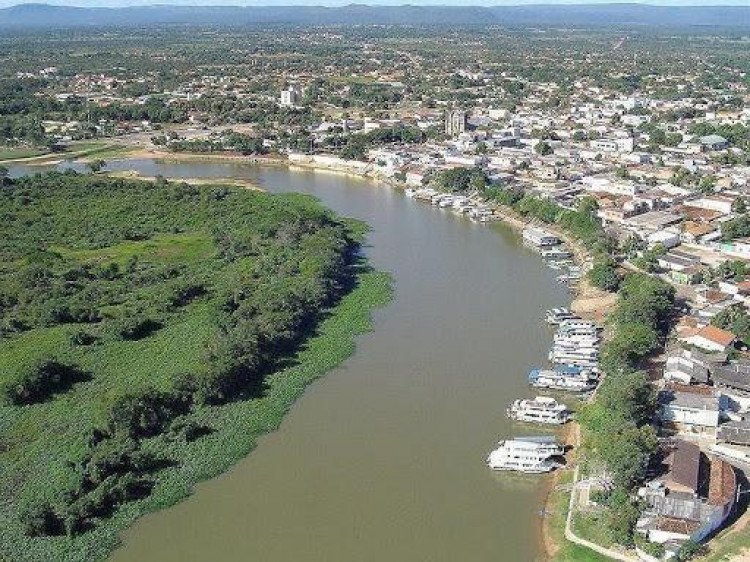 Cáceres e Porto Esperidião estão entre os municípios com classificação de risco muito alto de contaminação de Covid-19