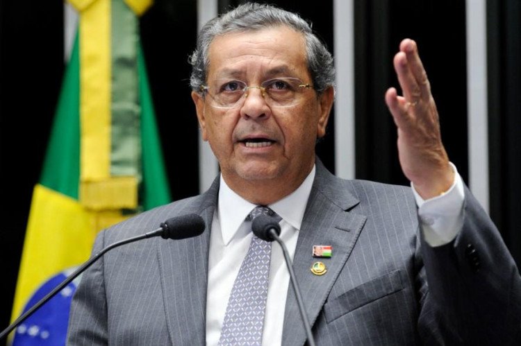 Jayme libera R$ 40 milhões em emendas e atende 106 municípios de Mato Grosso