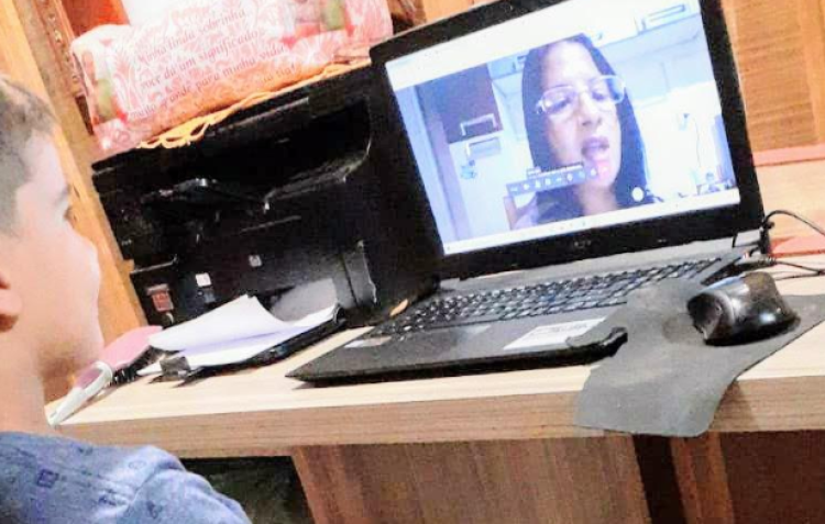 Ano letivo nas escolas estaduais inicia com aulas online e off-line; saiba como foi