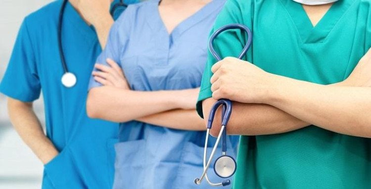 Hospital Regional de Cáceres  está com 71 vagas abertas para contratar profissionais de enfermagem para atender casos de Covid-19