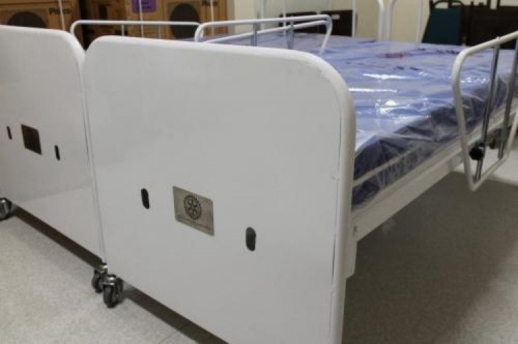 Saúde de Quatro Marcos adquire novas camas hospitalares e Aparelho de Gasometria para o Centro de Covid-19