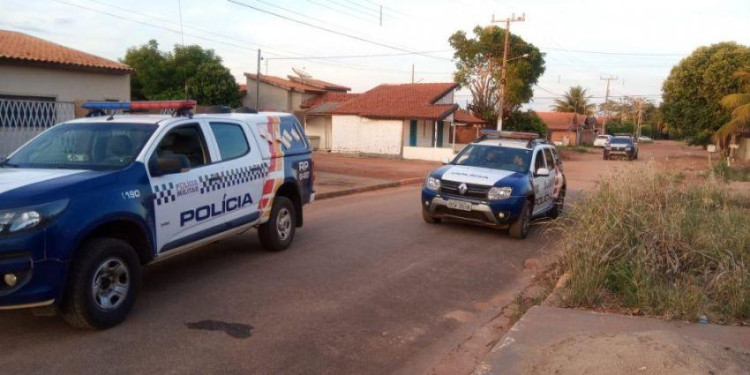 Três pessoas são presas por manter família em cárcere privado em São José dos Quatro Marcos