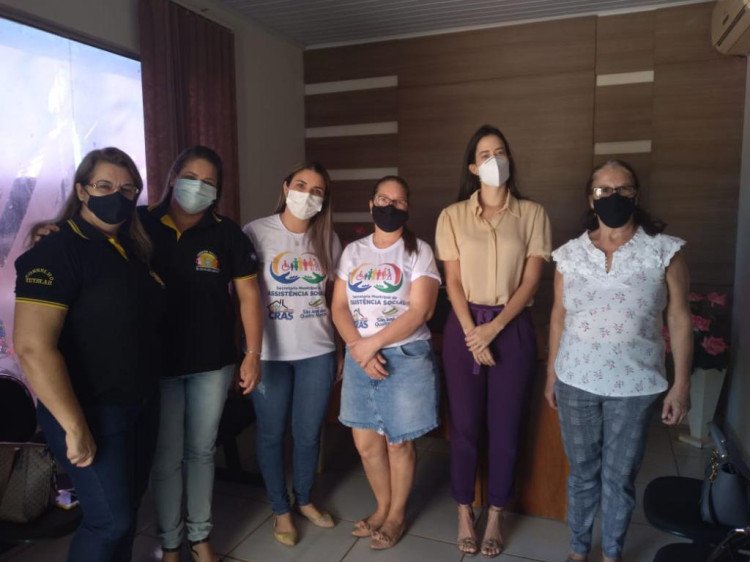 Assistência Social e Conselhos de Quatro Marcos  divulgam Campanha  de combate à violência e ao abuso sexual de crianças e adolescentes