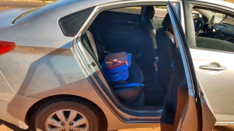 Mulher e um motorista de Uber são presos por tráfico de drogas em São José dos Quatro Marcos