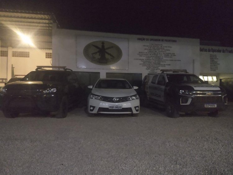 Polícia recupera Corolla  de vítima mantida em cárcere no Distrito de Caramujo