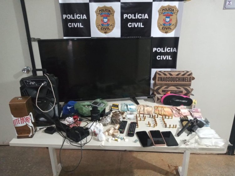 Três suspeitos de tráfico e porte ilegal de arma de fogo são presos em Pontes e Lacerda