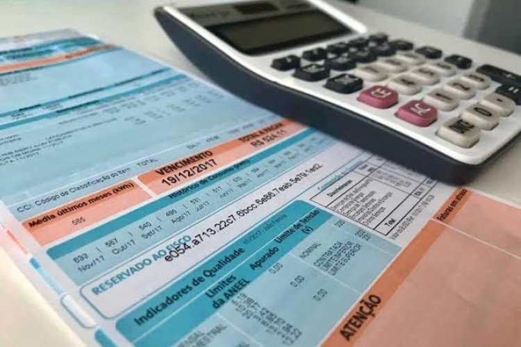 Conta de luz pode ficar até 12% mais barata a partir de janeiro de 2022 em MT