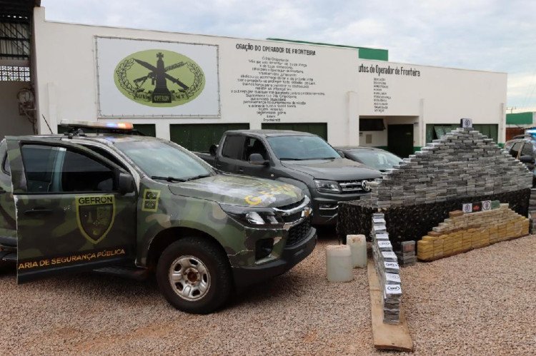 Gefron apreende mais de 600 quilos de cocaína; ação integrada apreende carga de pasta base avaliada em R$ 14,3 milhões
