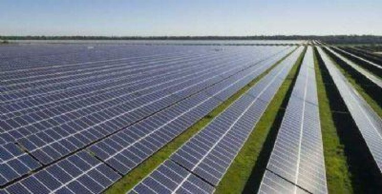 COBRANÇA DE ICMS DA ENERGIA SOLAR: TJ julga Adin que pede suspensão