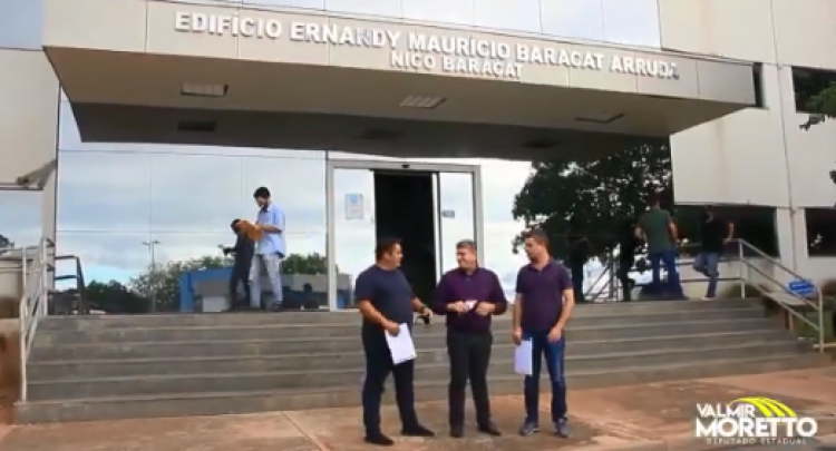 RECONSTRUÇÃO DA MT 339: Deputado Moretto em 'live' com prefeito de São José dos Quatro Marcos anuncia reconstrução de rodovia que liga Quatro Marcos a Glória D'Oeste