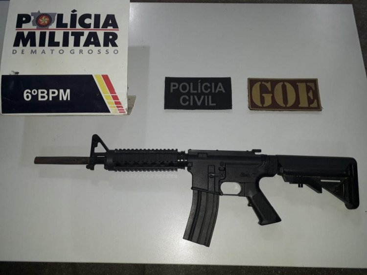 Réplica de fuzil é aprendido pela policia em Cáceres