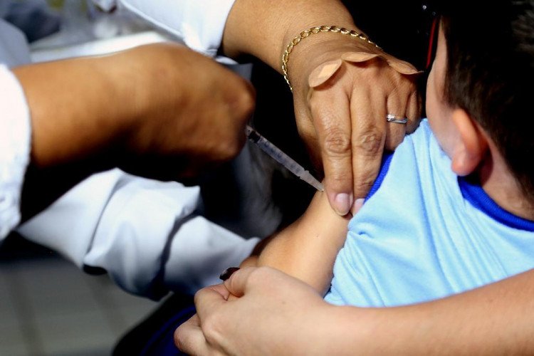 Campanha de vacinação contra Influenza e Sarampo inicia na segunda-feira (11) em MT