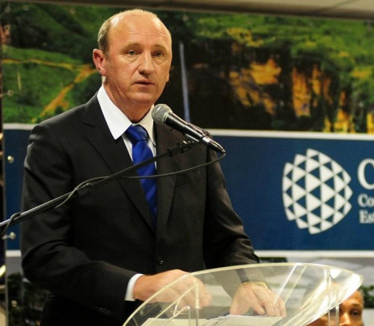 Justiça Eleitoral mantém candidatura ao Senado de Nery Geller