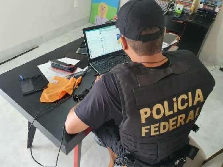 PF faz operação contra 