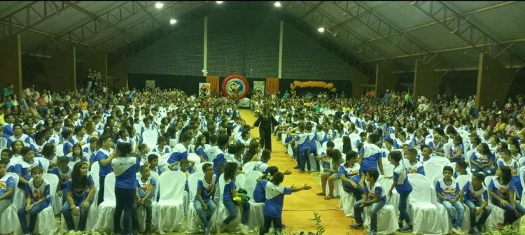 Cerimônia marca formatura de mais de 500 alunos do Proerd em São José dos Quatro Marcos