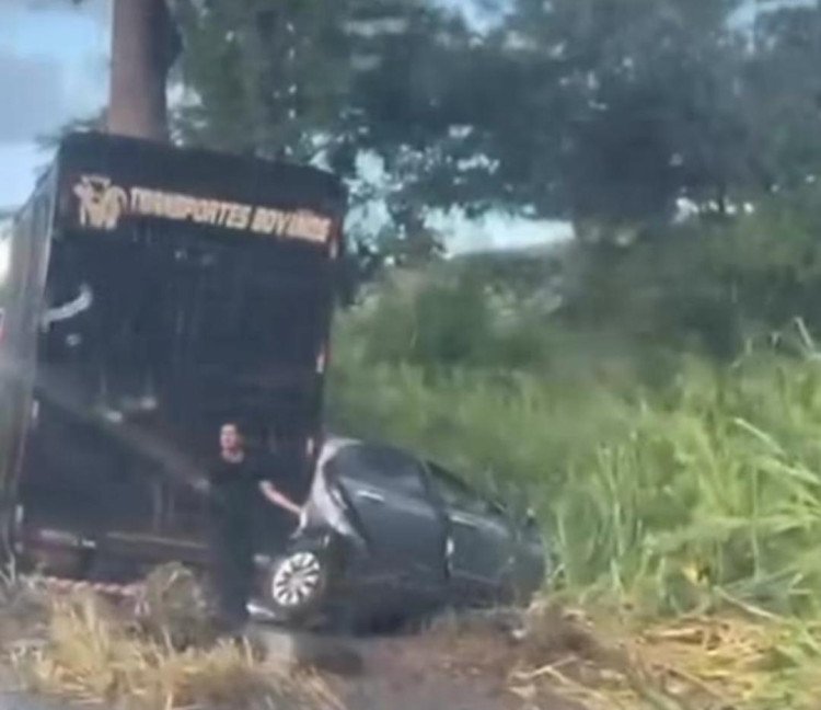 Acidente grave na BR 174 proximo ao 120 faz pelo menos 3 vítimas de uma mesma familia de Mirassol d’Oeste