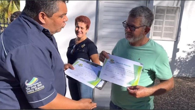 Prefeitura Municipal de São José dos Quatro Marcos concede registro do Serviço de Inspeção Municipal (SIM) a Agroindústria de Embutidos de Carne Suína