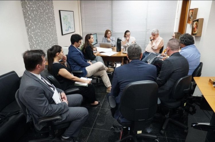Deputado Valmir Moretto Conduz Diálogos Cruciais no Ministério Público sobre Parque Estadual Serra de Ricardo Franco