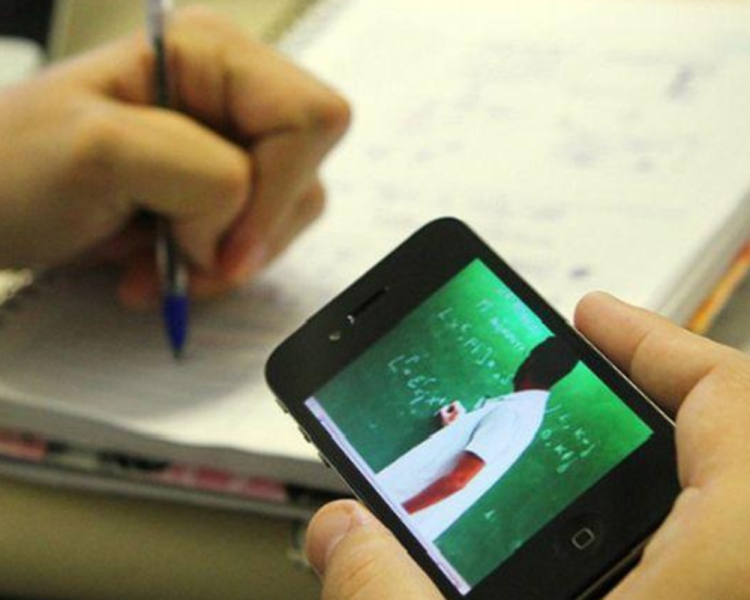 Ministério da Educação estuda fim dos cursos de licenciatura 100% EaD