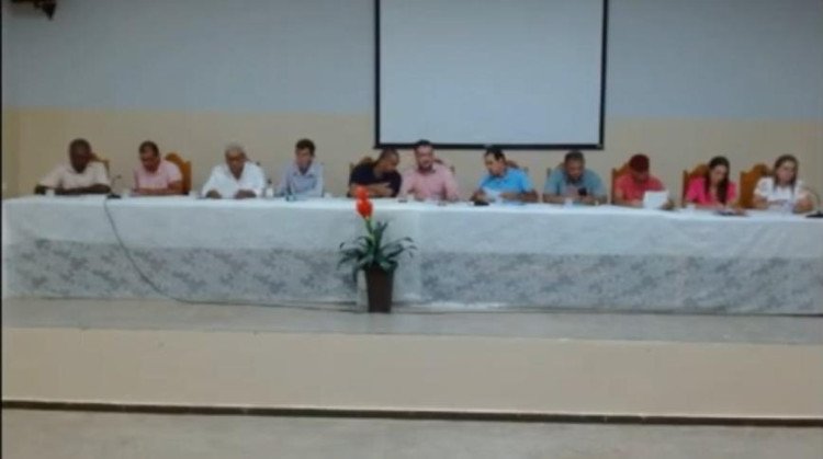 Vereadores de São José dos Quatro Marcos aprovam Lei que Institui novo valor do Auxílio Alimentação para Servidores públicos