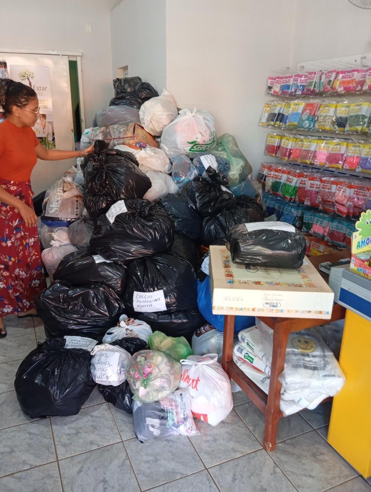 Solidariedade em São José dos Quatro Marcos: Comércio se torna ponto de apoio para vítimas de enchentes no Rio Grande do Sul